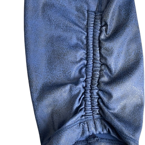 Zyia Distressed Blue Ankle Cinch High Rise 7/8 Leggings Women’s Size 4 Athletic - Picture 9 of 11